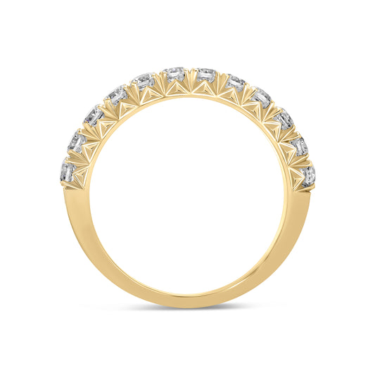 18K Yellow Gold Diamond Band