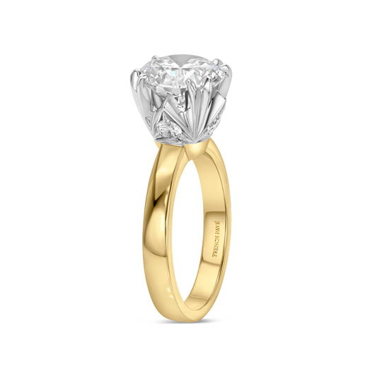 Solitaire Diamond Engagement Ring in Yellow Gold